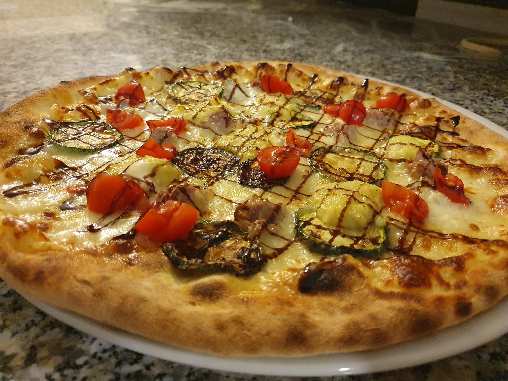 Pizza Sueddane 14