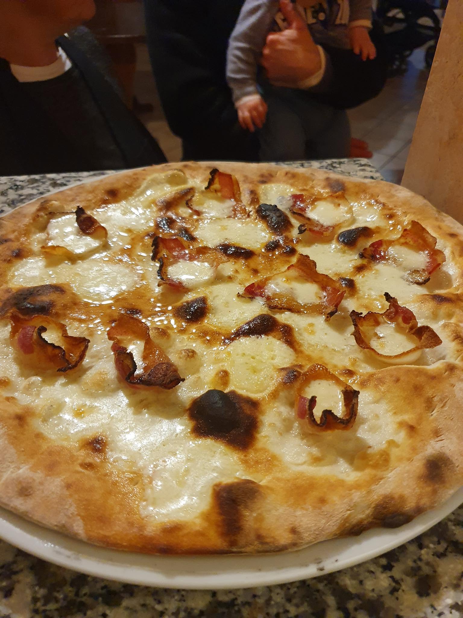 Pizza Sueddane 15