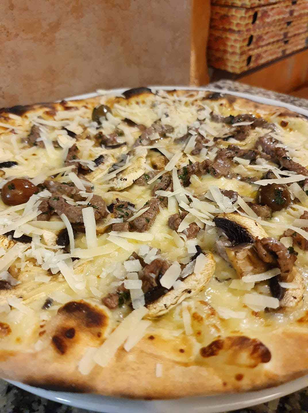 Pizza Sueddane 6